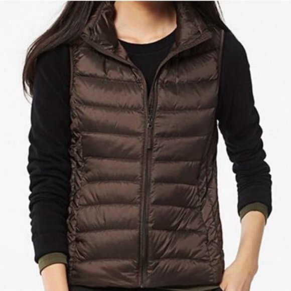 Uniqlo Jackets & Blazers - Uniqlo Women's Brown Ultra Light Down Vest